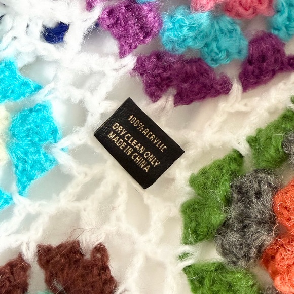 SAACHI Hooded Crochet Granny Square Maxi Kimono Ruana OS - Picture 6 of 6